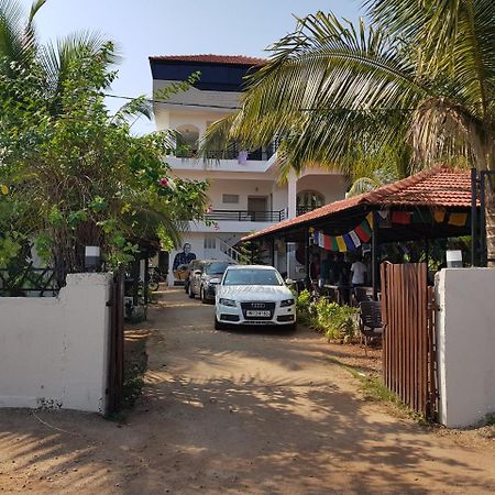 Moustache Goa Cowork Hostel Mandrem Exterior foto
